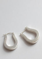 BET ON ME EARRING